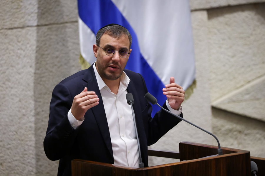 יוני משריקי במליאה