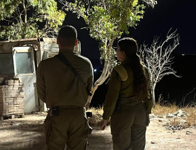 הקצינה והנהג