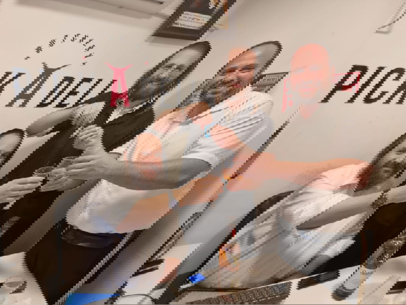 זופניק בכיכר • כל התמונות, הנייעס והחשיפות של השבוע