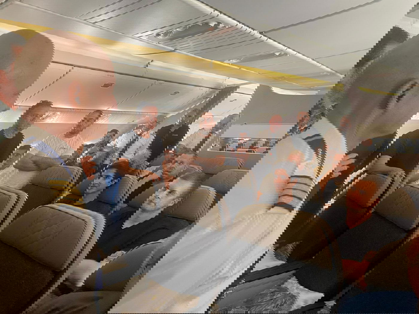 צפו: מטוס הנוסעים הגדול בישראל המריא הבוקר לפריז