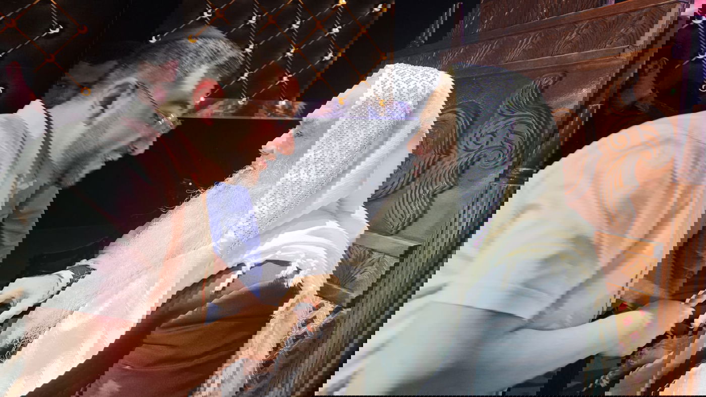 מזכה הרבים הרב יגאל כהן שימש סנדק בברית לנכדו | תיעוד