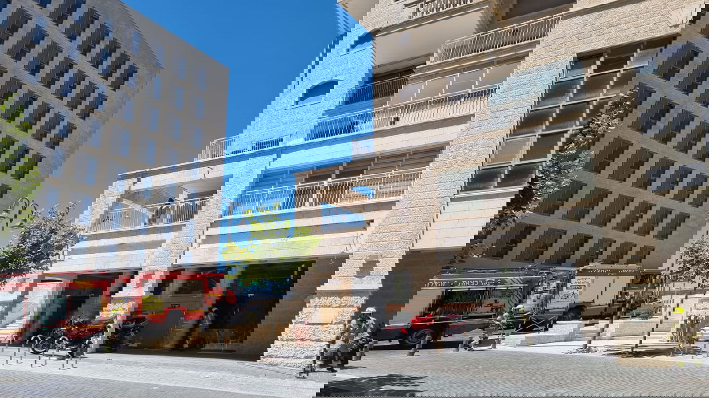 גז דלף במשכנות האומה; מבנה מגורים וחנויות פונו