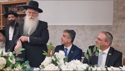 פרוש וכהן במולדובה