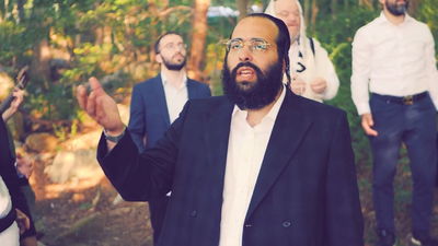 עקיבא גלב בסינגל קליפ חדש: "וטובה אני בעיניו"