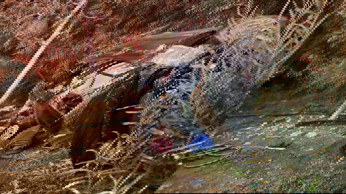 נהג רכב התהפך עם רכבו לצמחייה בצד הכביש - ונהרג