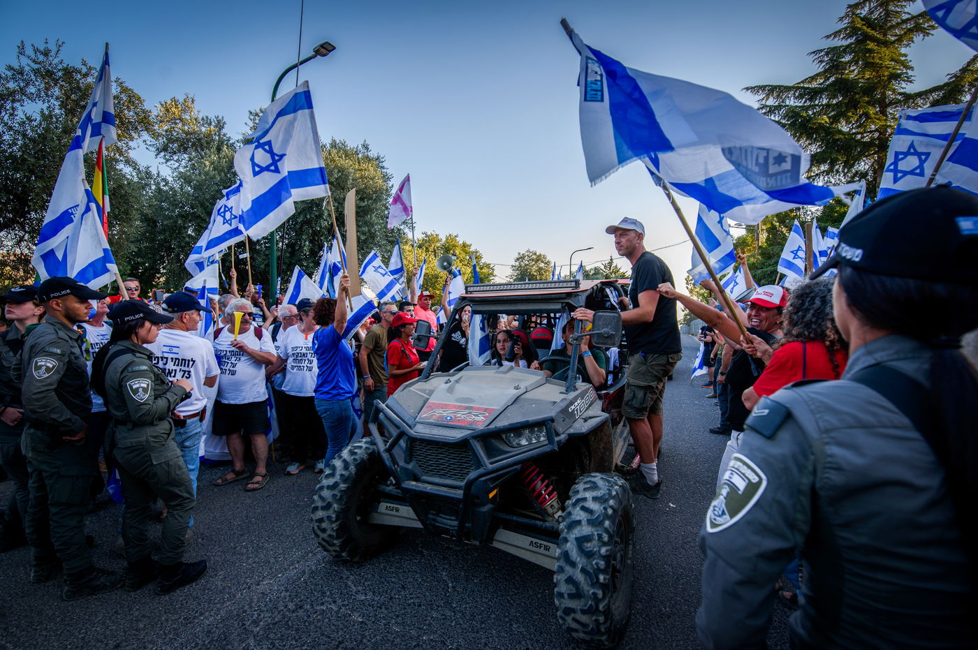 המחאה במושב נווה אטי"ב, היום