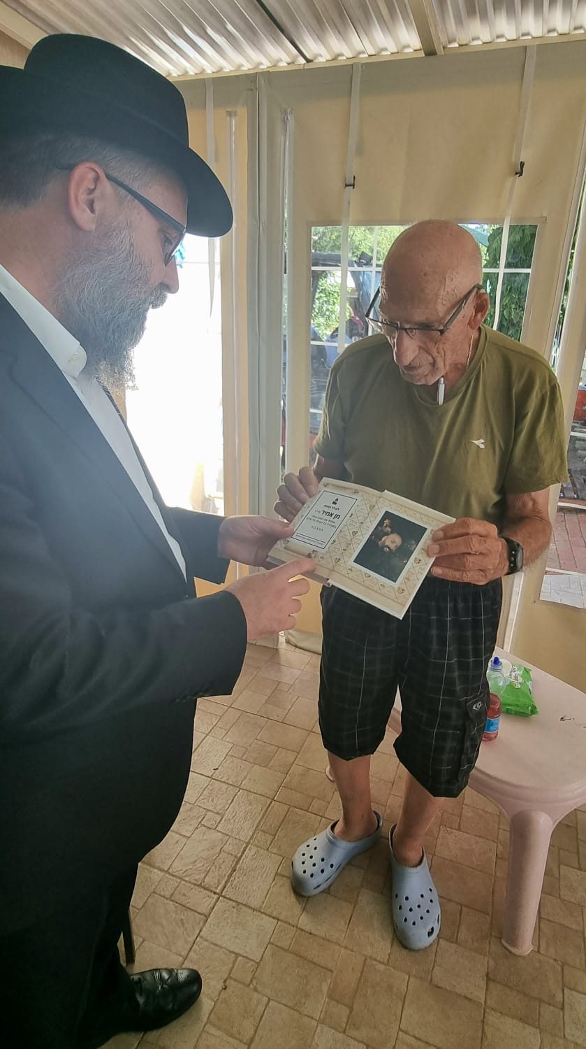 אישה שלא זכתה לילדים שיגרה מתנה מרגשת לבנות הנרצח 