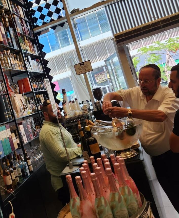 זופניק בכיכר • כל התמונות, הנייעס והחשיפות של השבוע