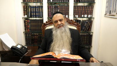 הרב רפאל זר בפינה לפרשת ראה • צפו