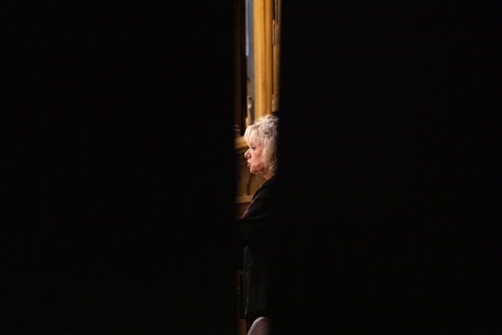 בכירים בקואליציה זועמים: "היועמ"שית לא משאירה לנו ברירה אלא לקדם את הדחתה"