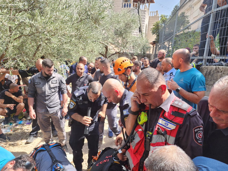 ניסיונות החילוץ ליד הבור