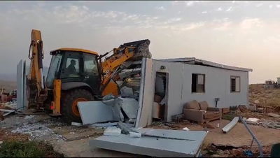 בממשלת הימין: משפחות פונו מבתיהן בבנימין בשעת לפנות בוקר בידי כוחות משטרה רבים