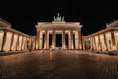 שער ברנדנבורג, בברלין