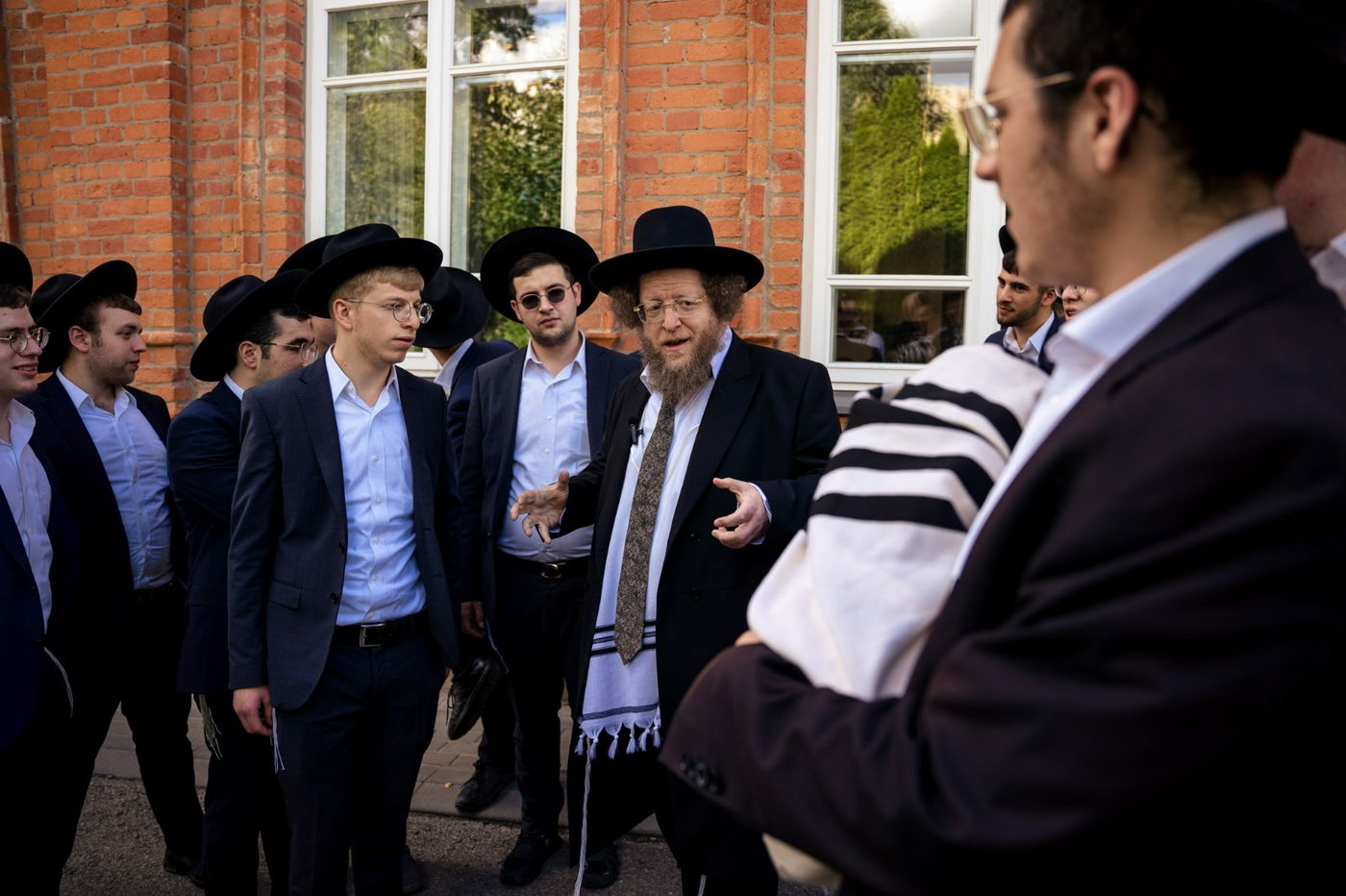 "נקמת דם עבדיך"; הגרש"ב סורוצקין גאל את בניין ישיבת טעלז בליטא • תיעוד מיוחד