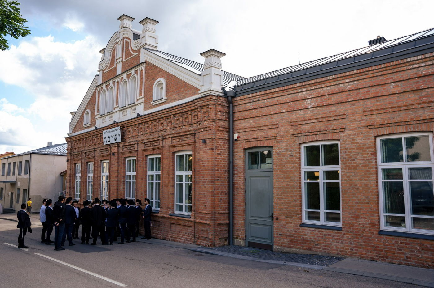 בניין ישיבת טלז