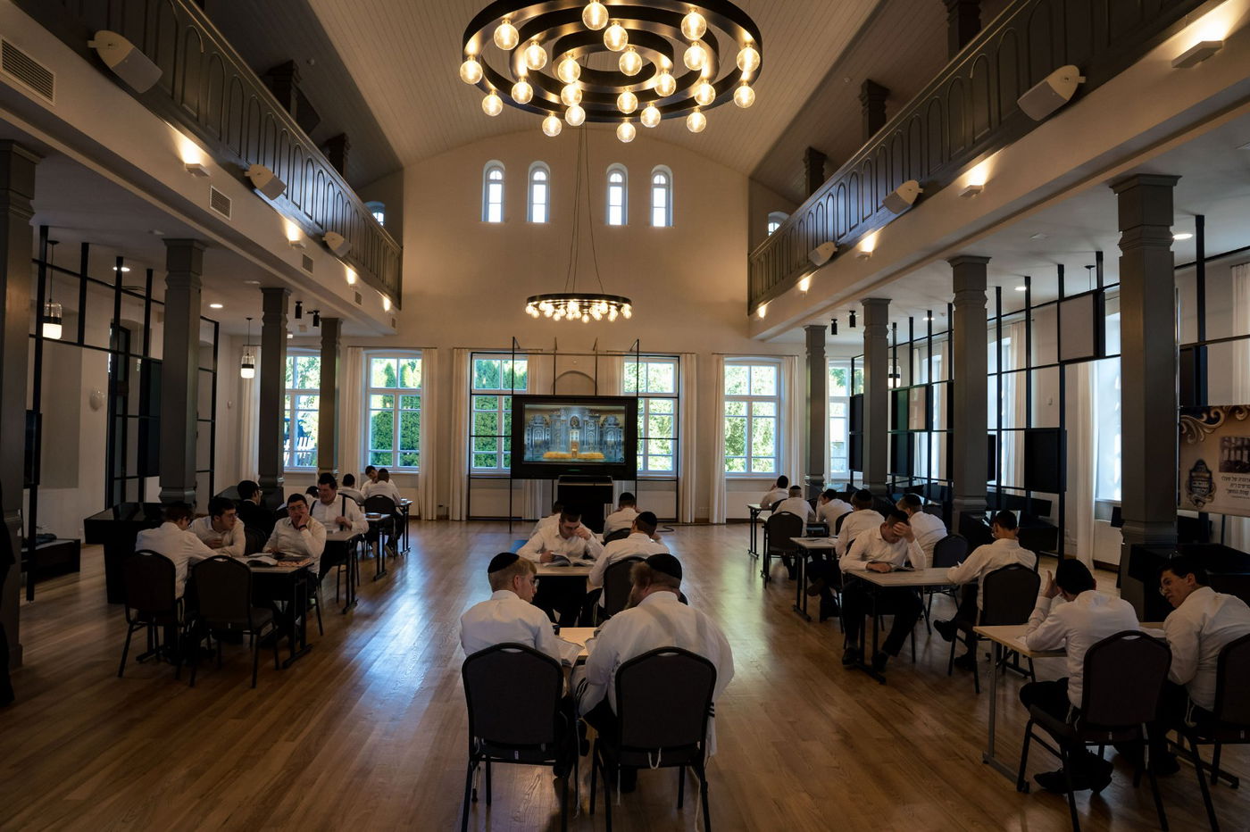 "נקמת דם עבדיך"; הגרש"ב סורוצקין גאל את בניין ישיבת טעלז בליטא • תיעוד מיוחד