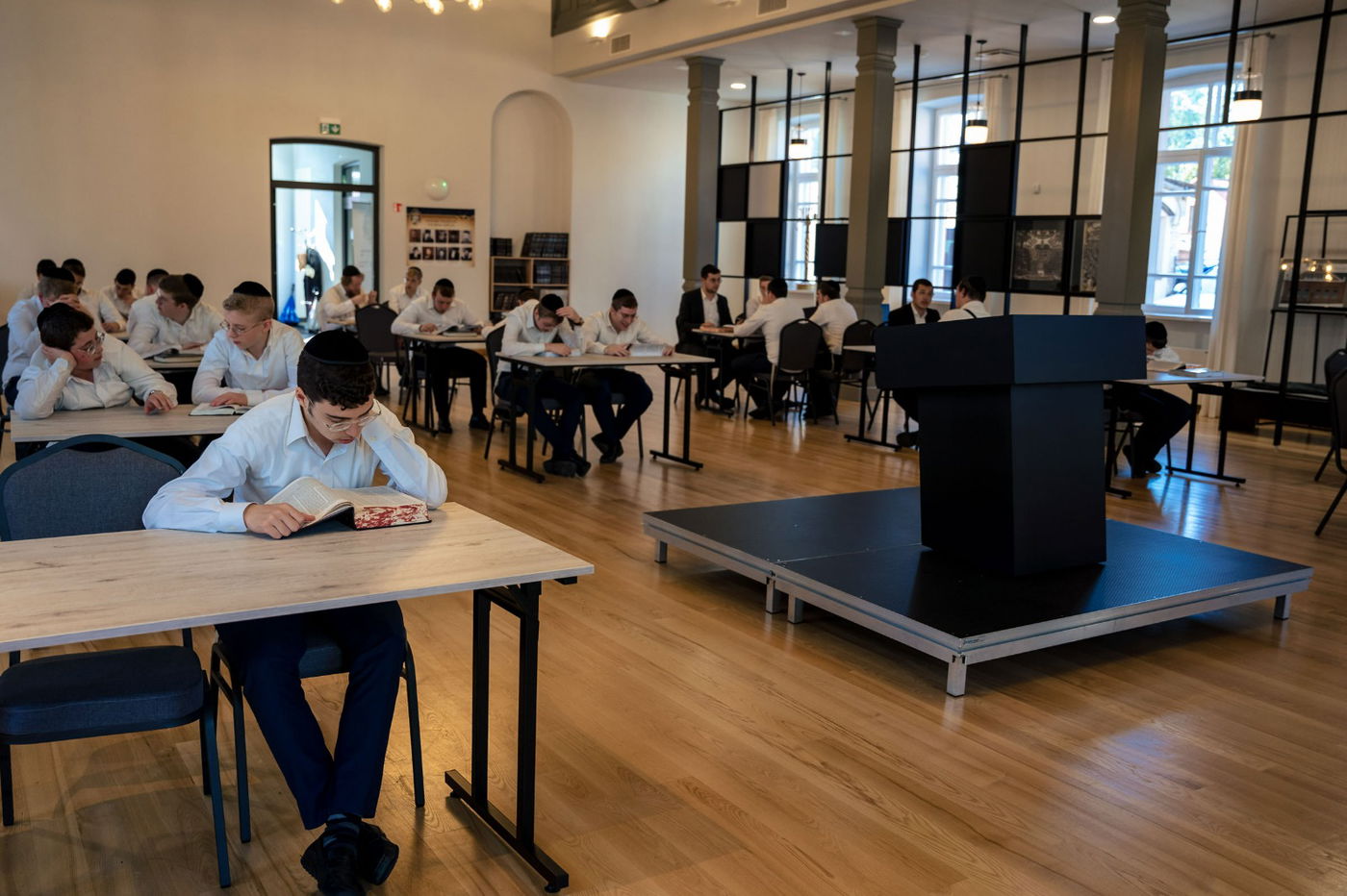 "נקמת דם עבדיך"; הגרש"ב סורוצקין גאל את בניין ישיבת טעלז בליטא • תיעוד מיוחד