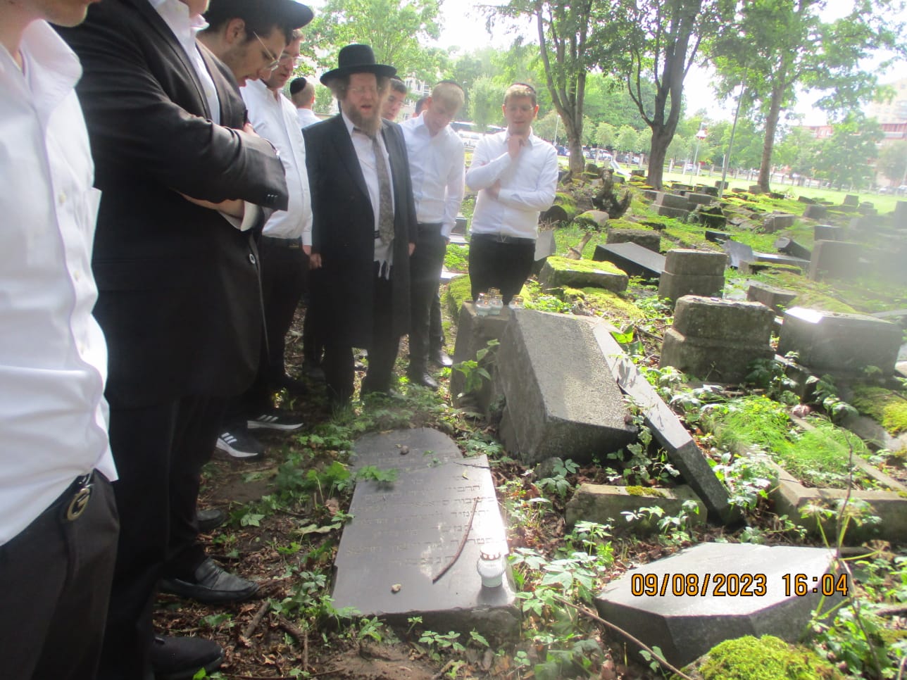 "נקמת דם עבדיך"; הגרש"ב סורוצקין גאל את בניין ישיבת טעלז בליטא • תיעוד מיוחד