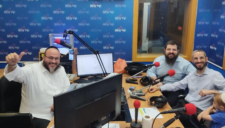 בני פרידמן ובן הדוד שמחה עם עמי מימון