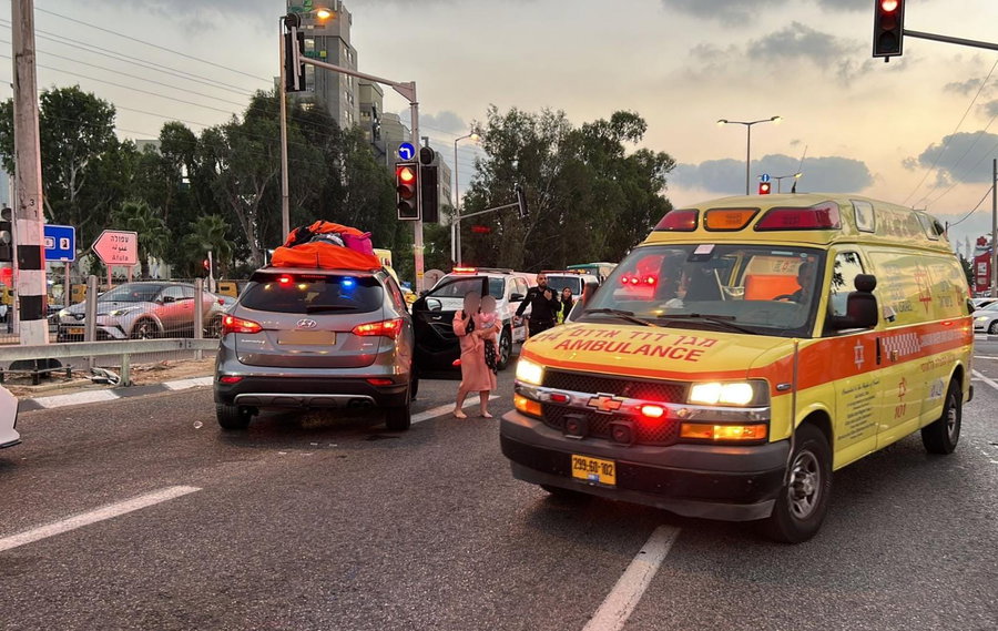 הזירה, היום