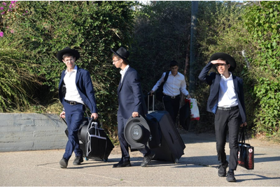 חזרה ללימודים בישיבת גרודנא באר יעקב