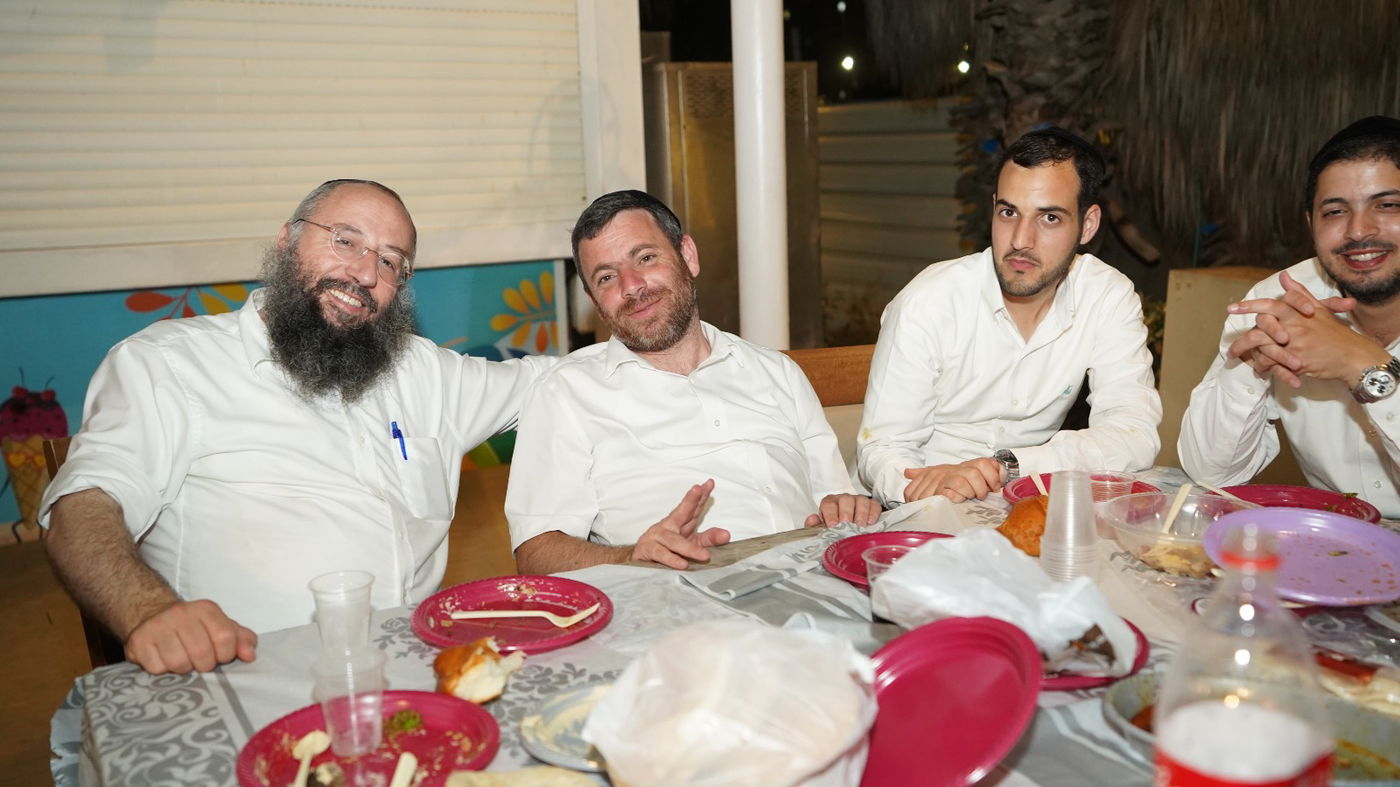 זופניק בכיכר • כל התמונות, הנייעס והחשיפות של השבוע