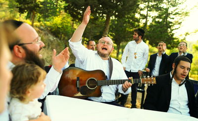 יצחק בן ארזה במחרוזת קליפ: "לקראת שבת" 