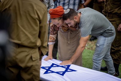 הלוויתו של הלל אופן ז"ל