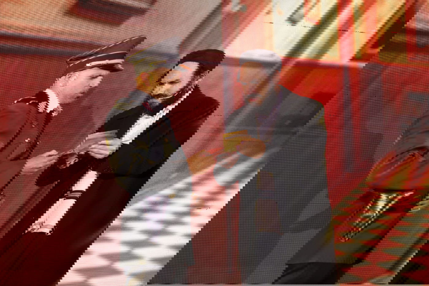 המושב החרדי חגג יומולדת 70 עם רבנים וזמרים | צפו בתיעוד