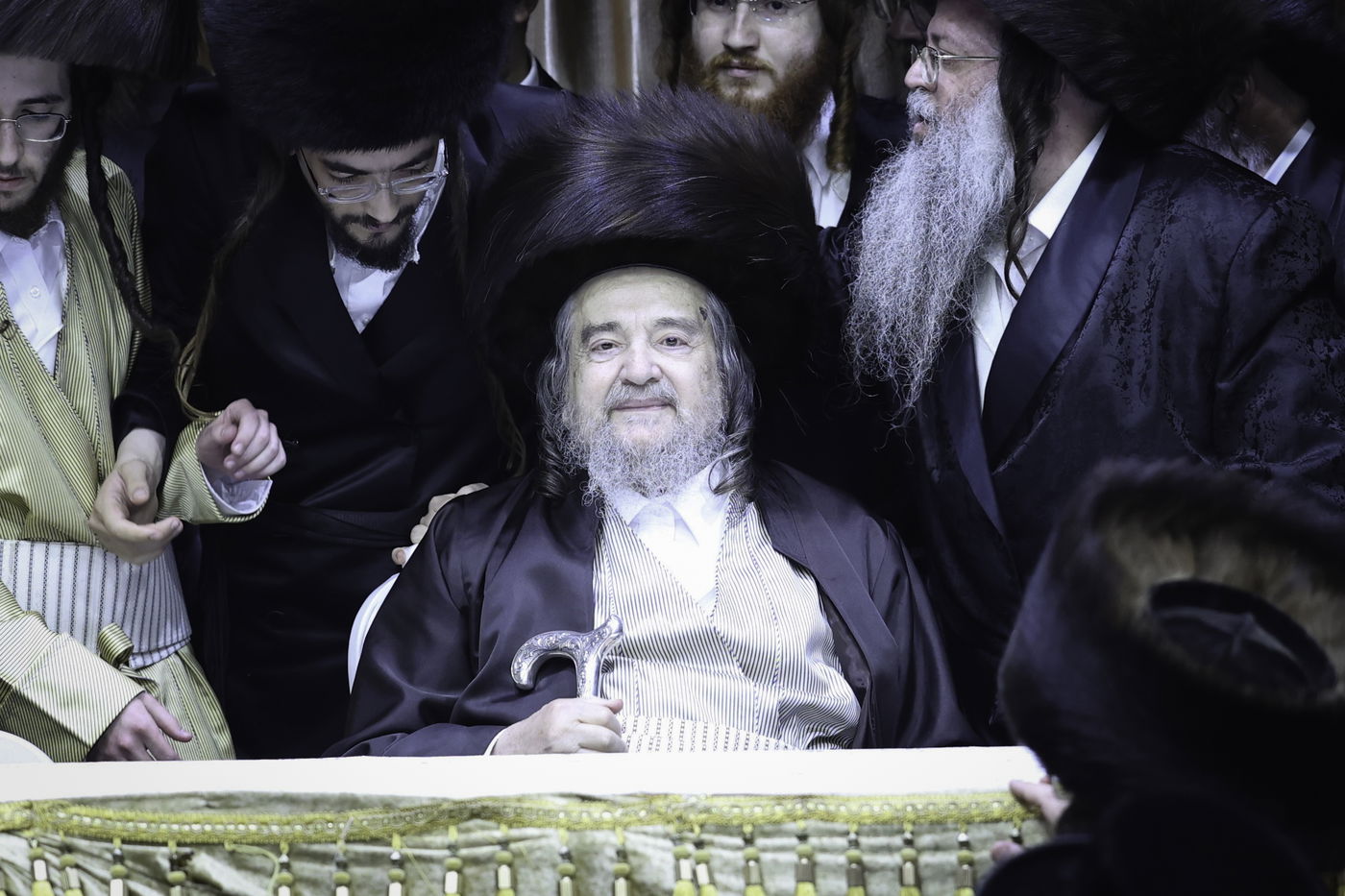 שבת אופרוף לבן המשפיע הגה"צ רבי אלימלך בידרמן | צפו