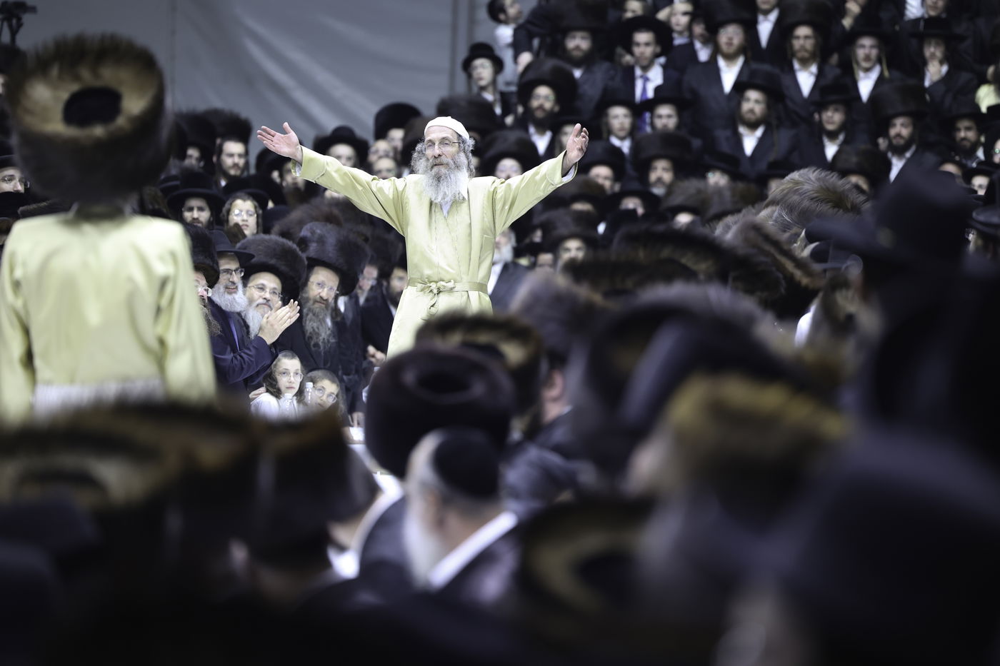 שבת אופרוף לבן המשפיע הגה"צ רבי אלימלך בידרמן | צפו