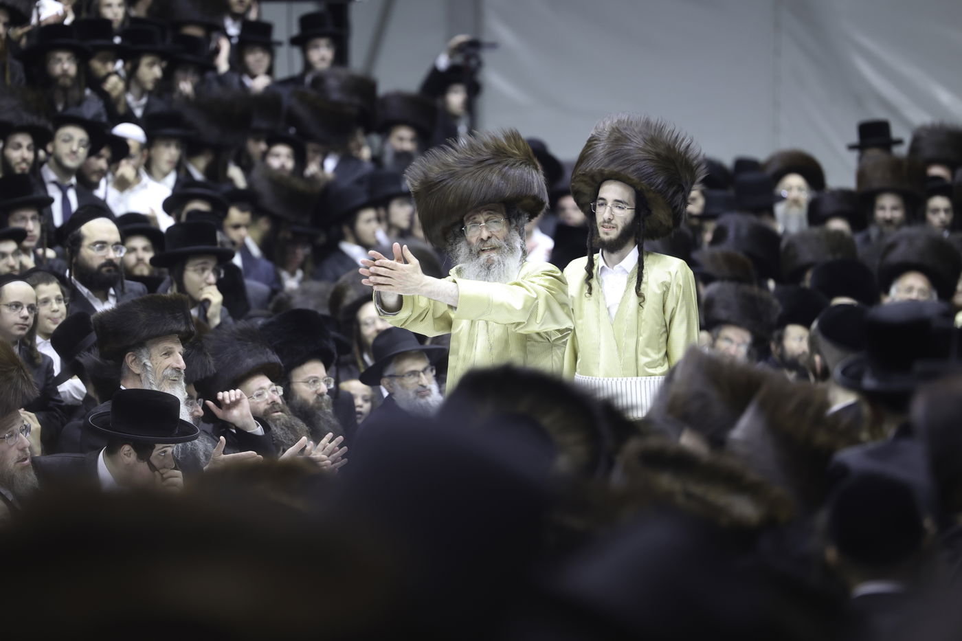 שבת אופרוף לבן המשפיע הגה"צ רבי אלימלך בידרמן | צפו