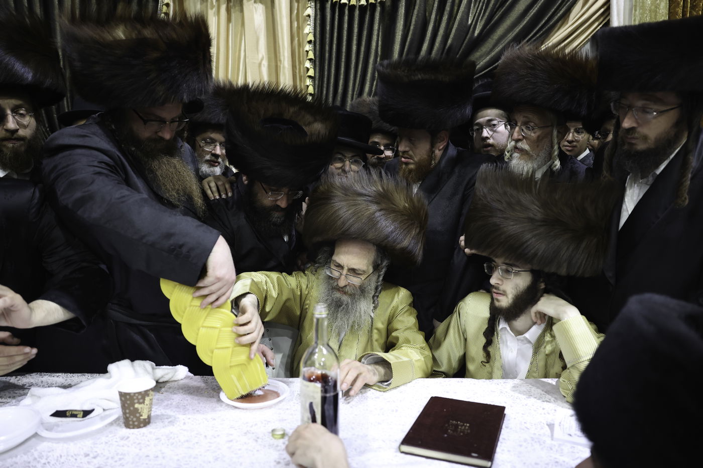 שבת אופרוף לבן המשפיע הגה"צ רבי אלימלך בידרמן | צפו