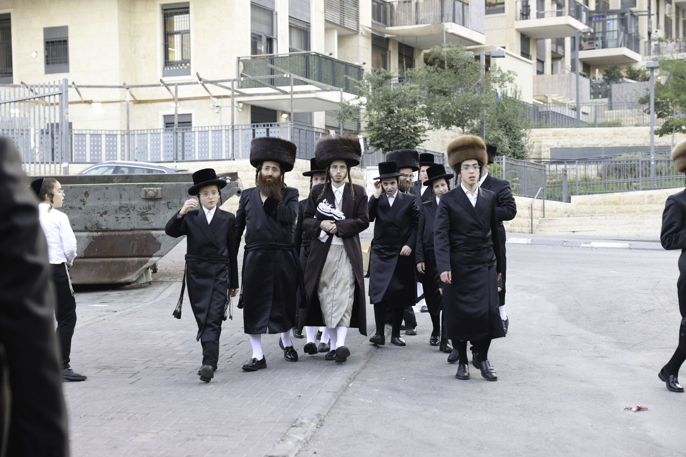 שבת אופרוף לבן המשפיע הגה"צ רבי אלימלך בידרמן | צפו