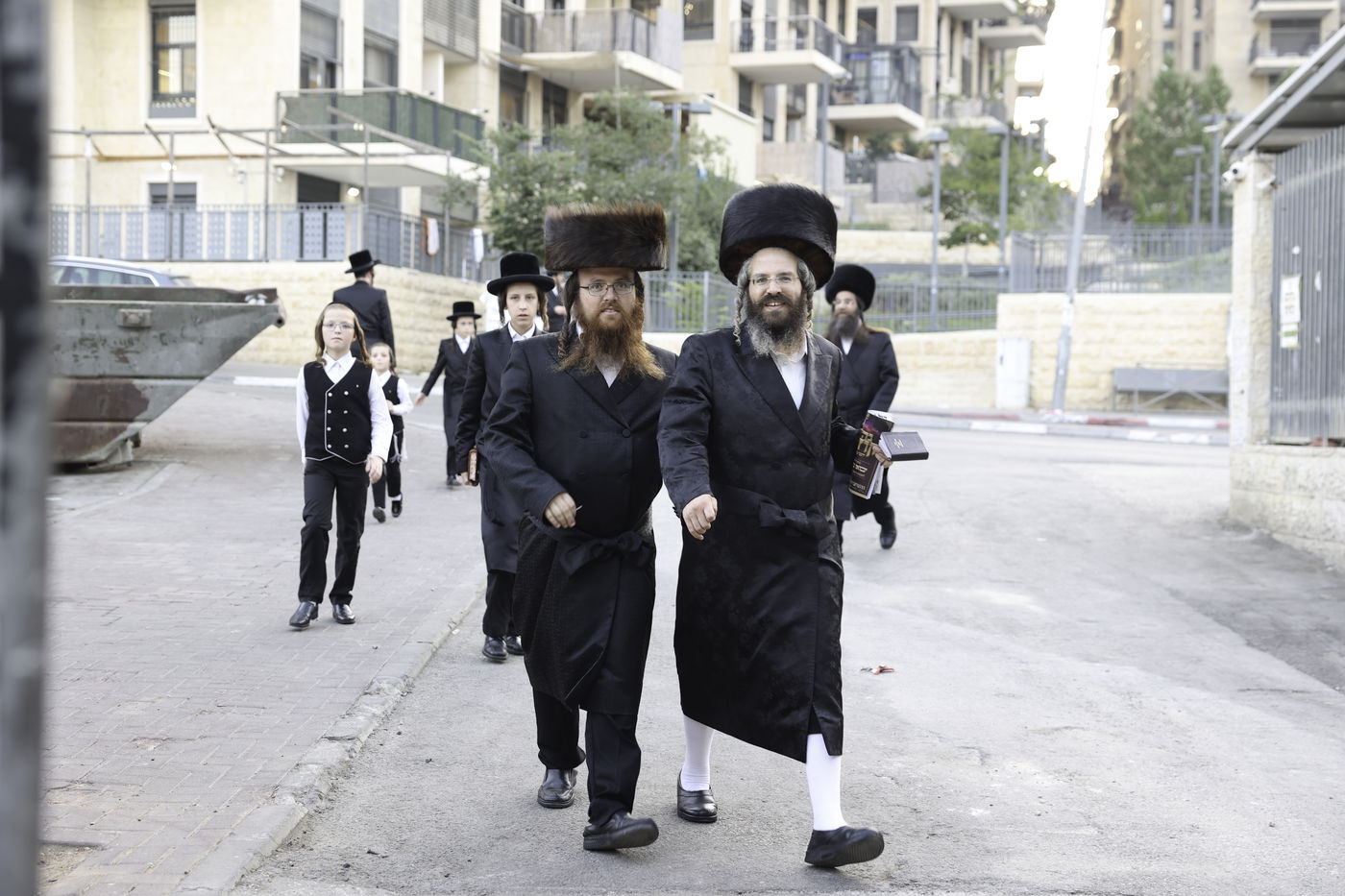 שבת אופרוף לבן המשפיע הגה"צ רבי אלימלך בידרמן | צפו