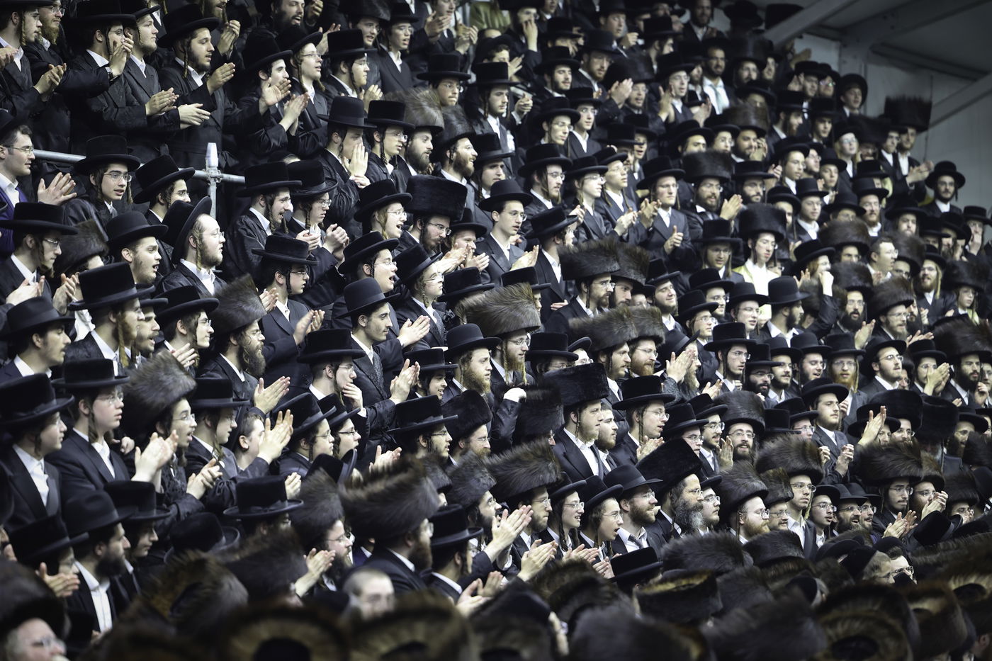 שבת אופרוף לבן המשפיע הגה"צ רבי אלימלך בידרמן | צפו