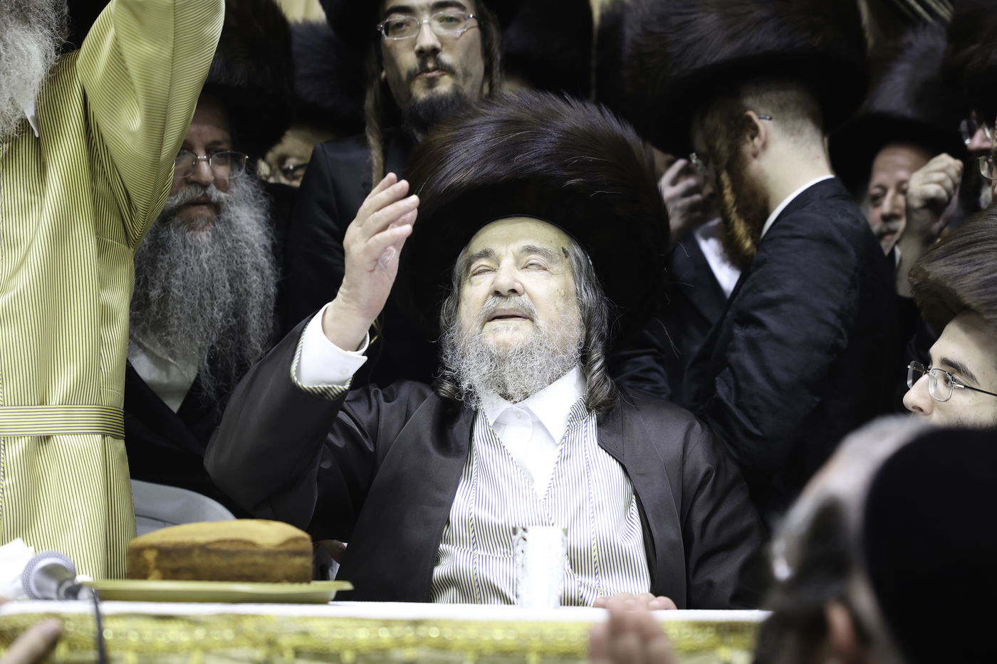 שבת אופרוף לבן המשפיע הגה"צ רבי אלימלך בידרמן | צפו