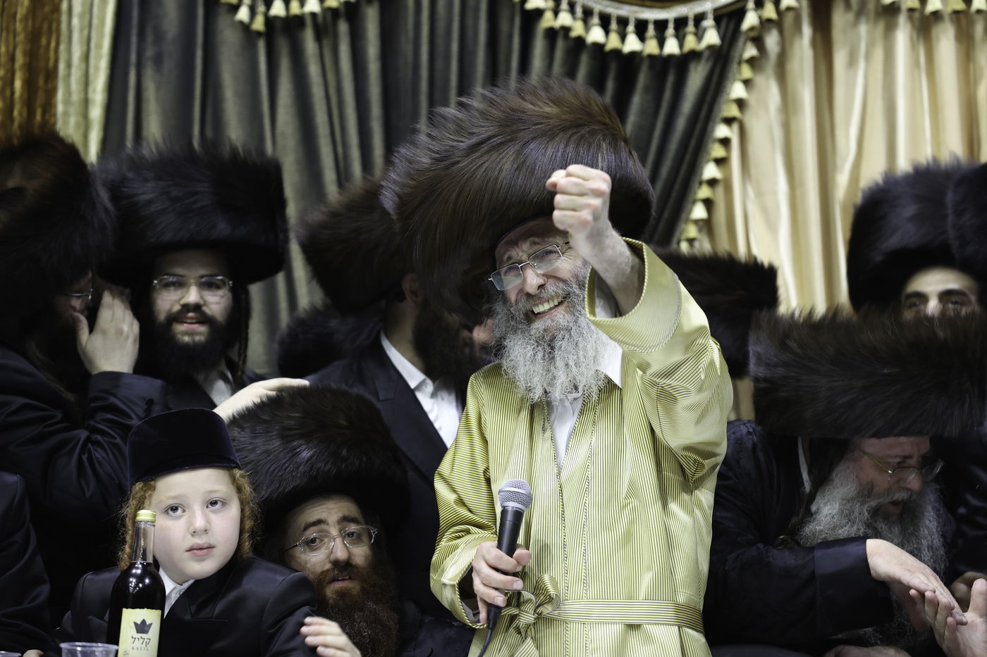 שבת אופרוף לבן המשפיע הגה"צ רבי אלימלך בידרמן | צפו