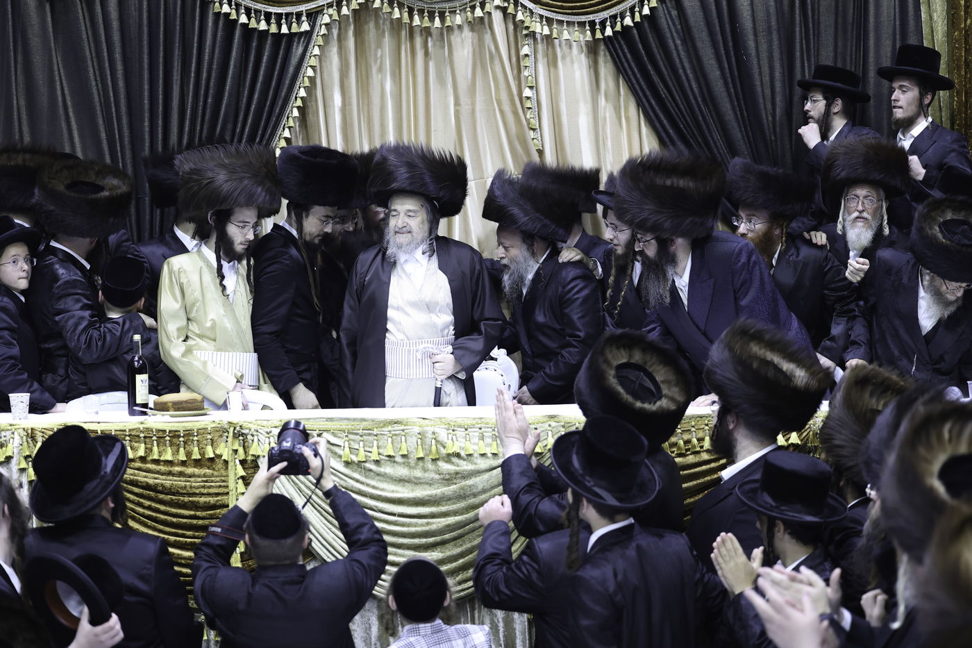 שבת אופרוף לבן המשפיע הגה"צ רבי אלימלך בידרמן | צפו