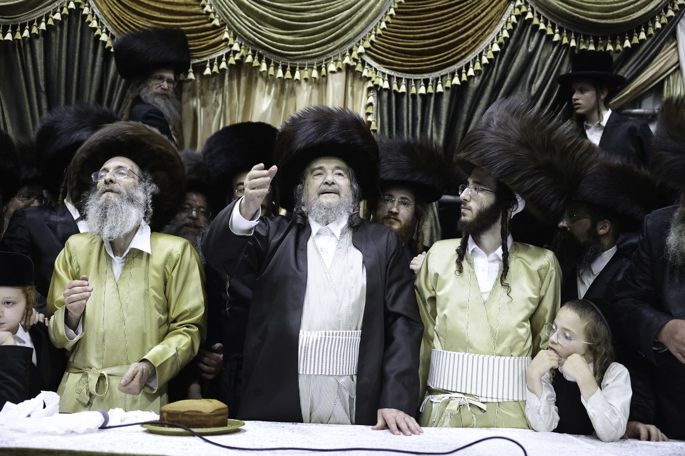 שבת אופרוף לבן המשפיע הגה"צ רבי אלימלך בידרמן | צפו