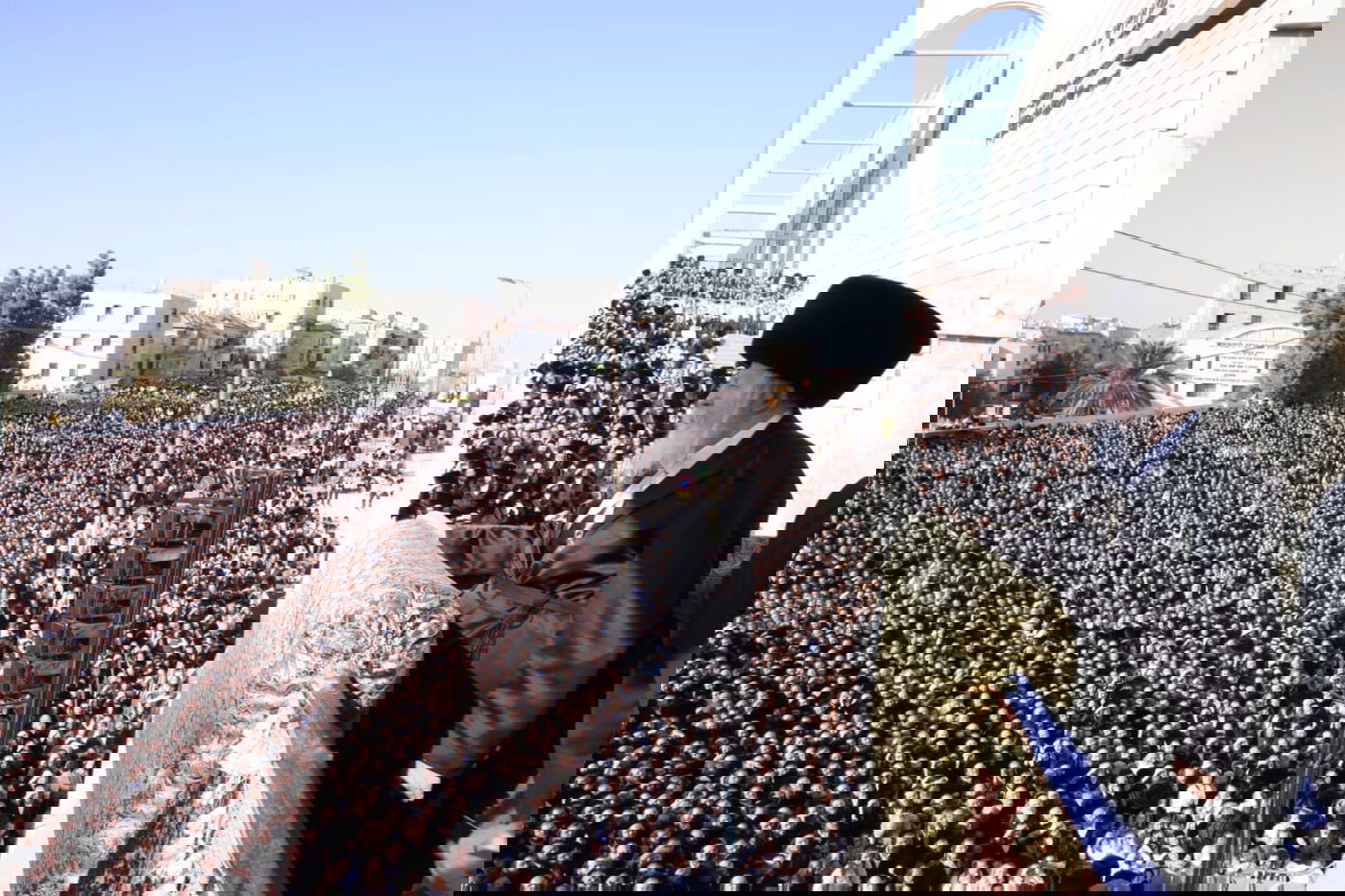 נכדת האדמו"ר מגור מתחתנת • צפו בתיעודים המרהיבים