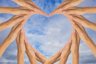 איך ניתן לחזק את הקשר בין בני המשפחה?