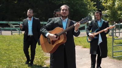 נחמי גלאובר בסינגל קליפ חדש: "בוקר טוב ריבונו של עולם"