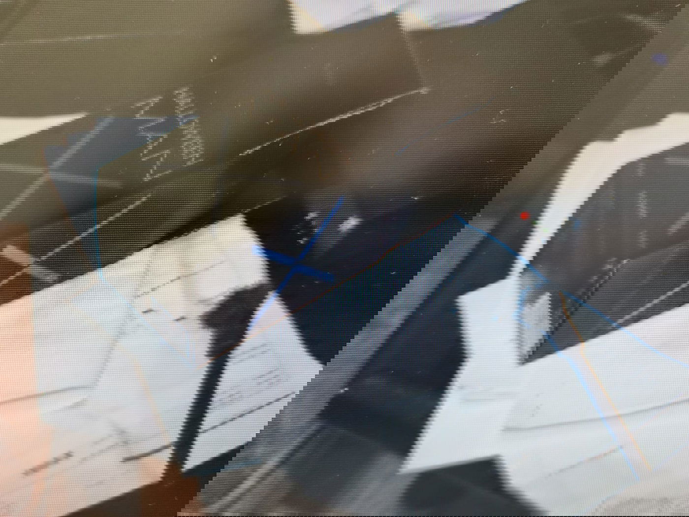 הבושם עם טביעת האצבע