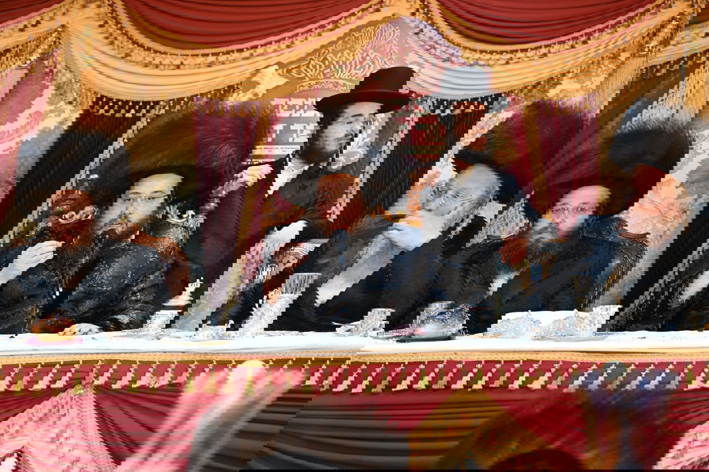 מעמד הכנסת ספר תורה לבית המדרש הגדול שומרי אמונים