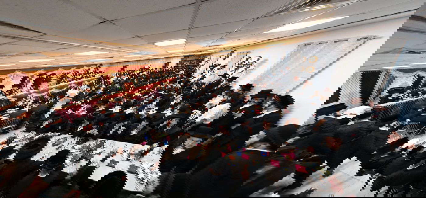 מעמד הכנסת ספר תורה לבית המדרש הגדול שומרי אמונים