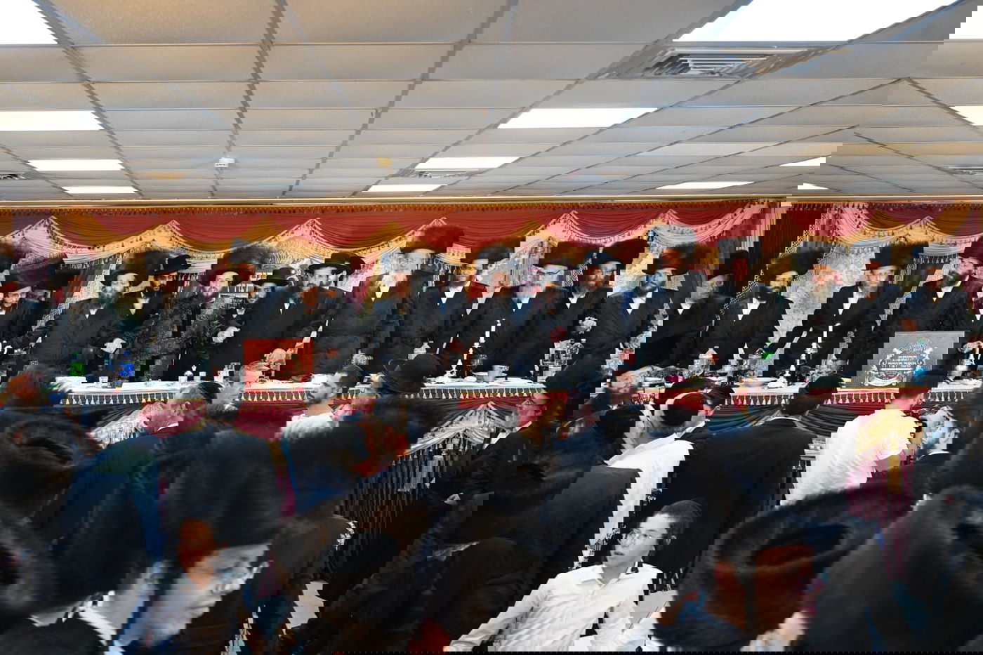 מעמד הכנסת ספר תורה לבית המדרש הגדול שומרי אמונים