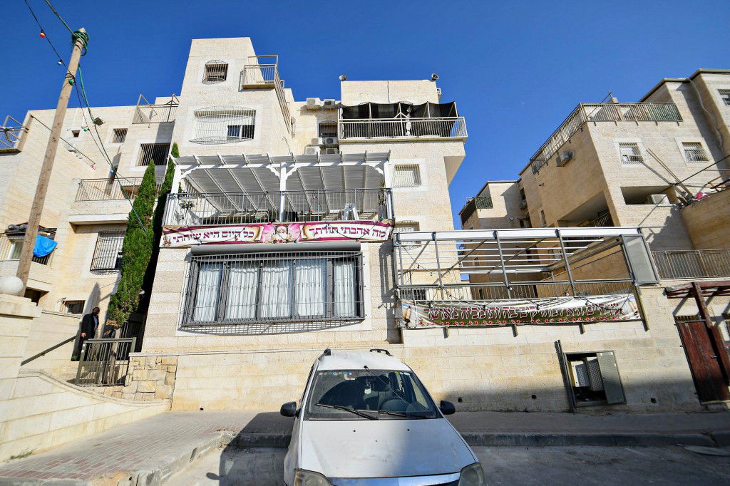 ביתר עילית חגגה בהכנסת ס"ת לביהמ"ד מטרסדורף | תיעוד