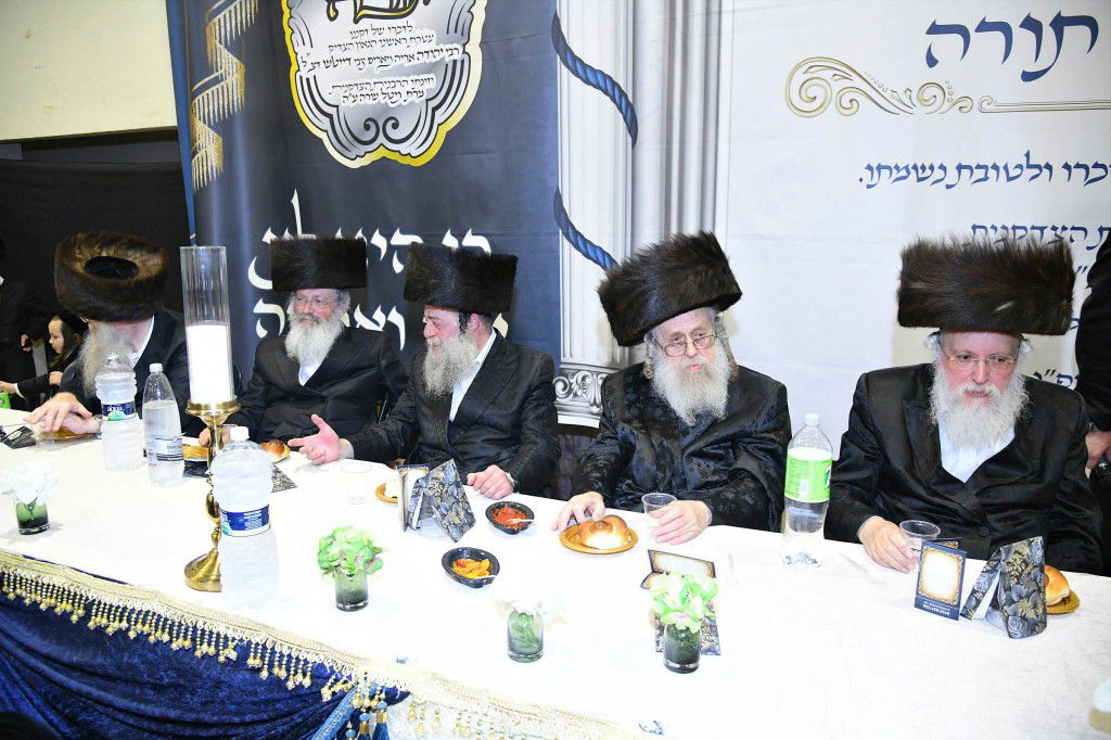 ביתר עילית חגגה בהכנסת ס"ת לביהמ"ד מטרסדורף | תיעוד