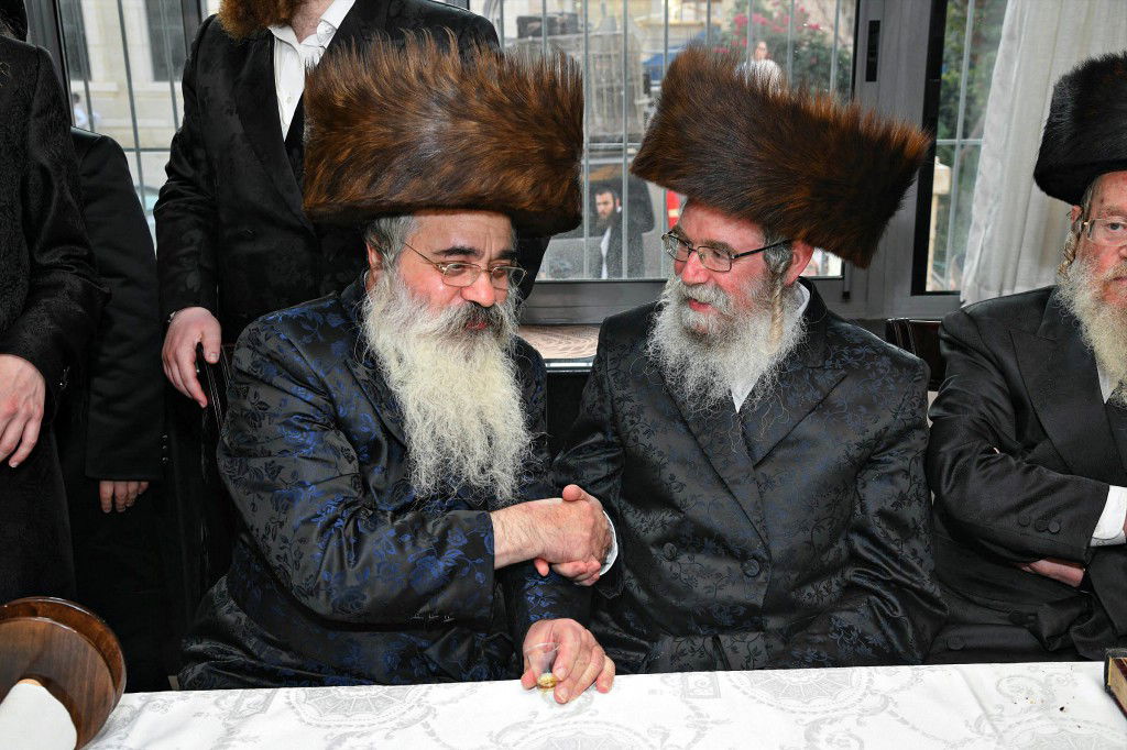 ביתר עילית חגגה בהכנסת ס"ת לביהמ"ד מטרסדורף | תיעוד